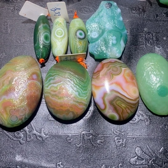 石英质玉未镶嵌珠宝半成品王****！