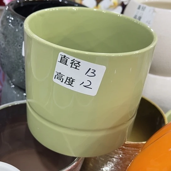 多肉绿植陶瓷花盆9.9包邮，有孔