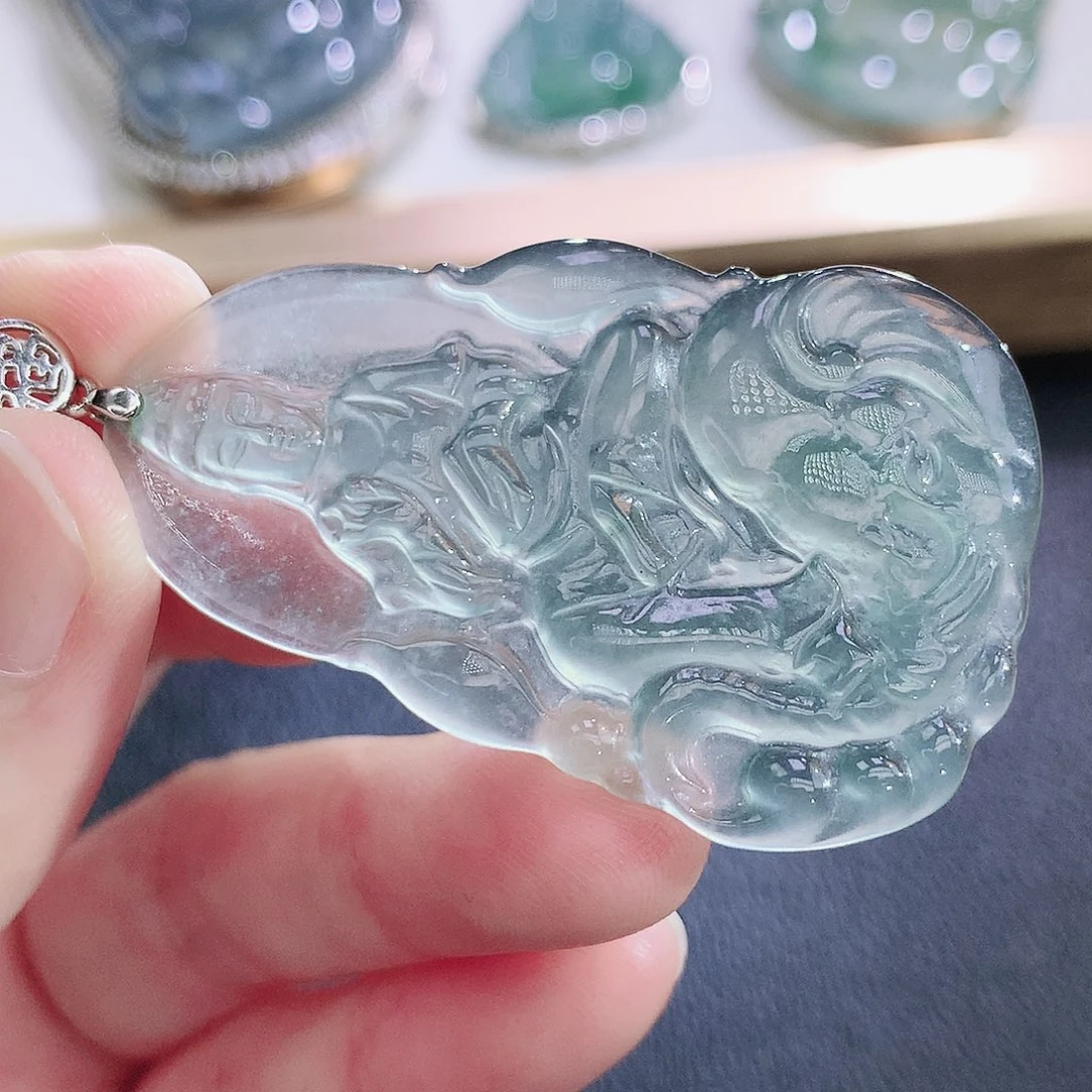 翡翠未镶嵌挂件翡翠