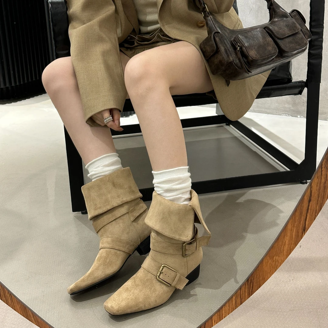 复古方头皮带扣套筒短靴女西部靴2025年秋冬新款东大门低跟骑士靴