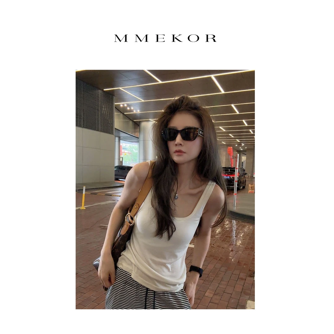 MMEKOR “闭眼囤!” 背心 2025新款摩登街头经典百搭上衣 89768