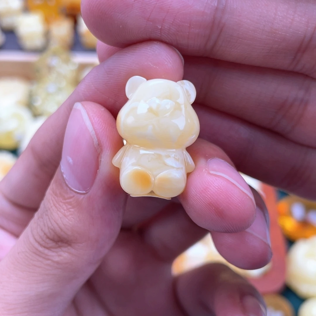 琥珀未镶嵌裸石蜜蜡