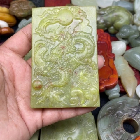 蛇纹石玉颈饰未镶嵌41