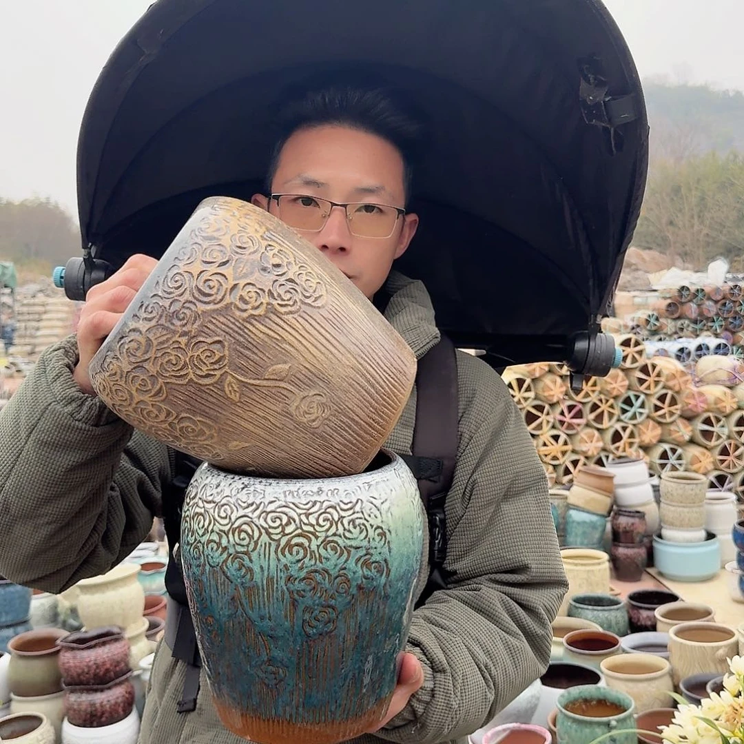 紫砂花盆口16高23（两个窝口玫瑰花胡巴