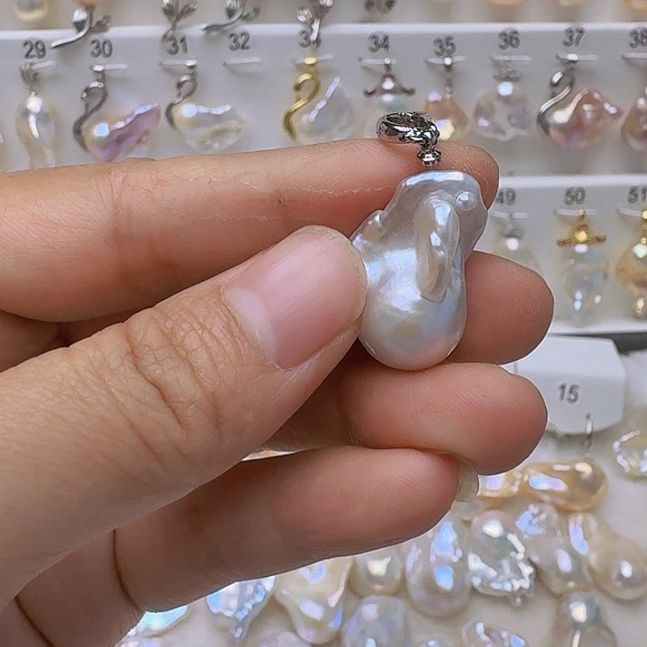颈饰未镶嵌淡水珍珠