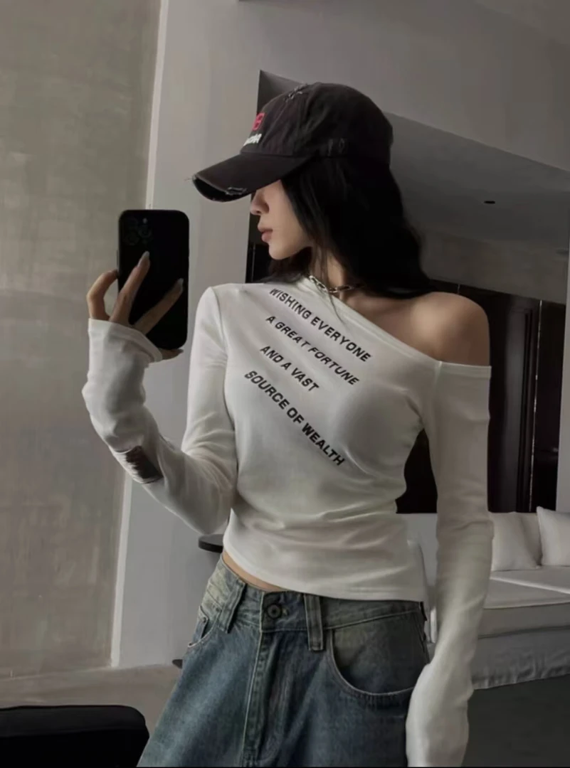 辣妹爆款设计针织衫1号链接显瘦黑色修身百搭秋冬时尚