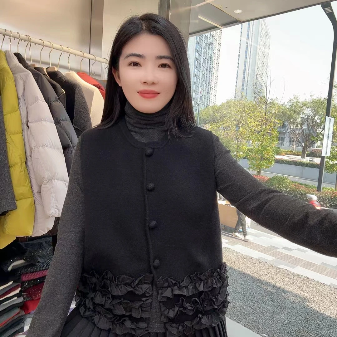 QC 242430 冬款下摆拼接木耳边设计无袖小香风毛衣马甲