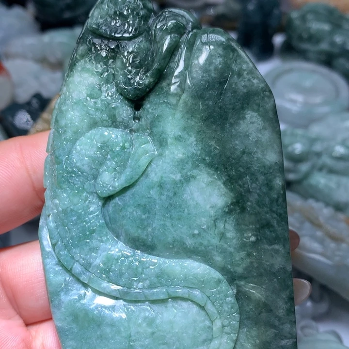 翡翠未镶嵌颈饰保真天然A货翡翠