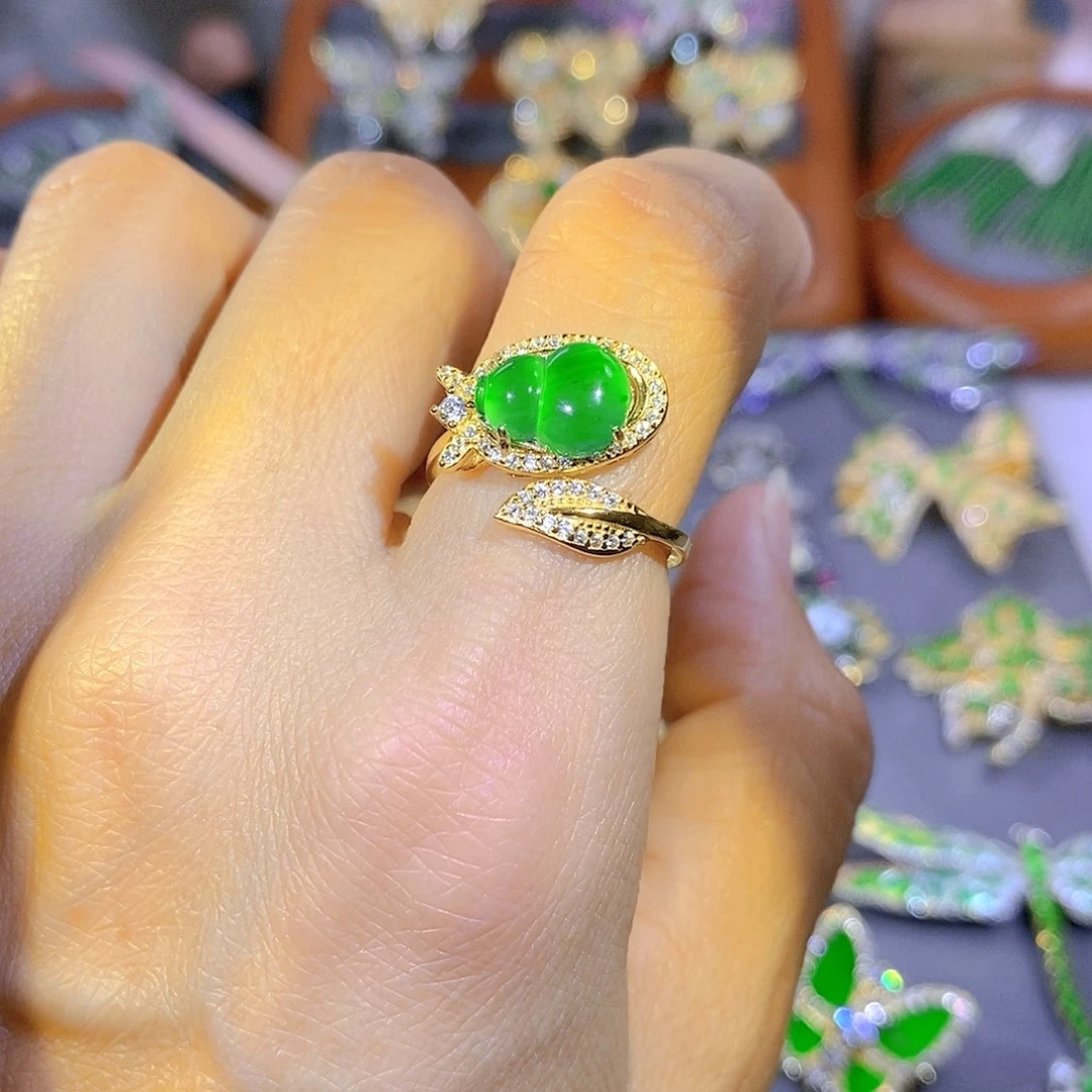 颈饰银S925镀金镶嵌翡翠