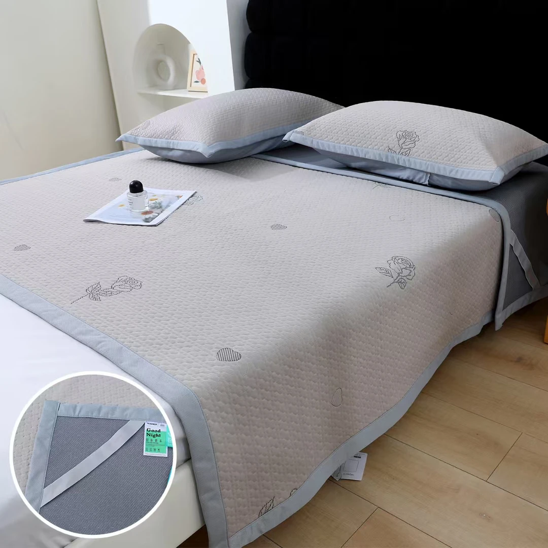 爱心玫瑰--180*200可水洗凉感冰丝席加厚透气软席子