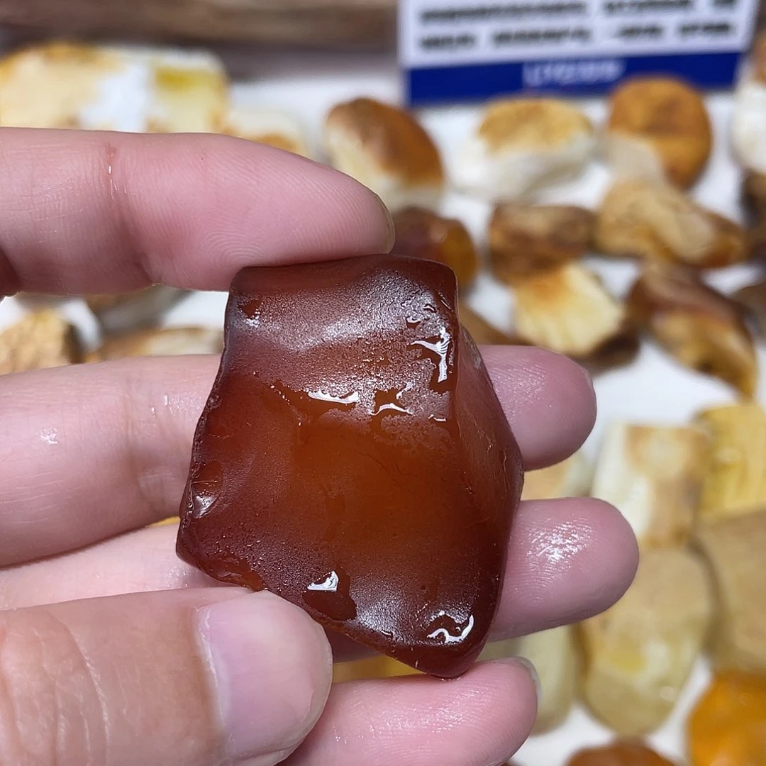 定制琥珀未镶嵌原矿琥珀
