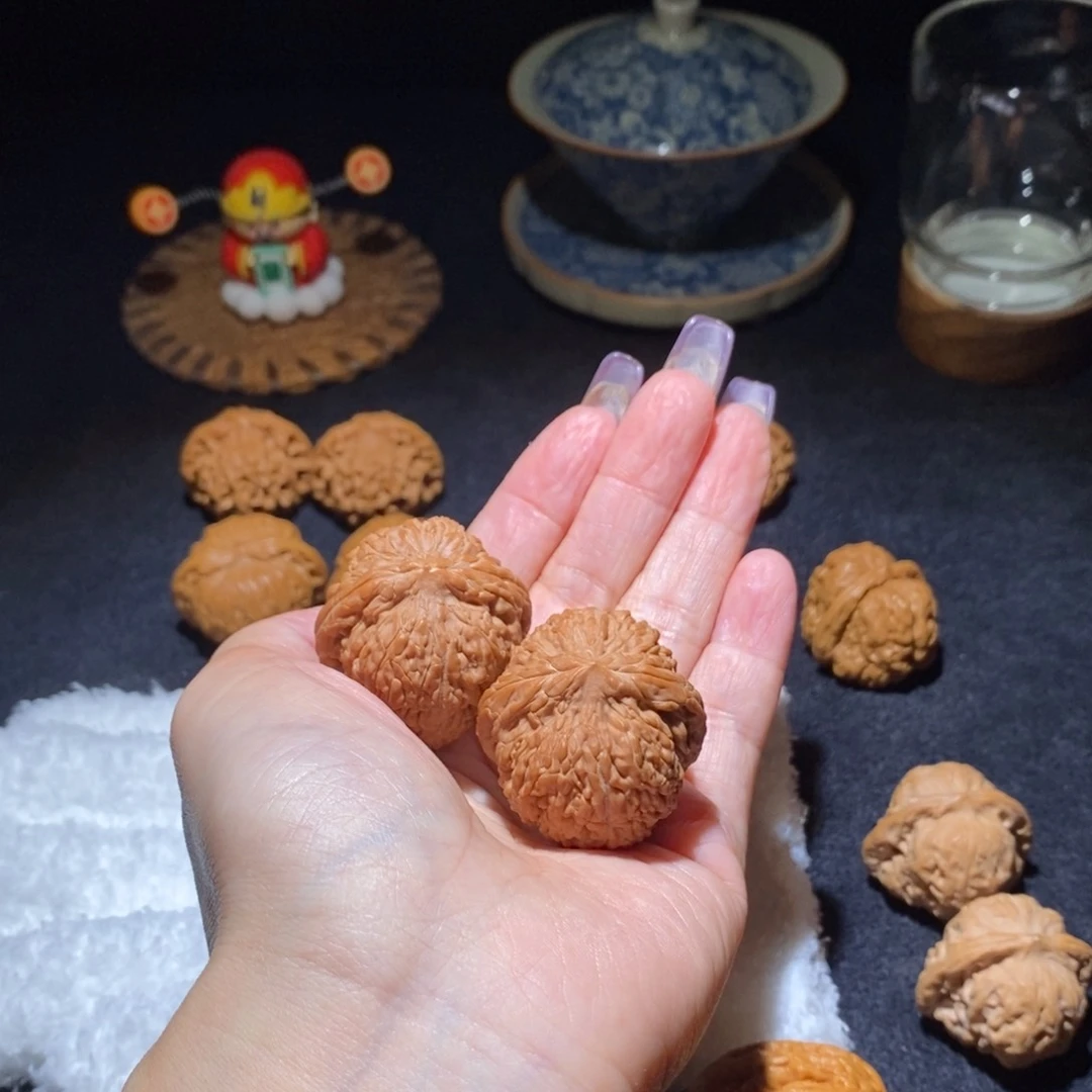 文玩核桃吊坠蒜头36