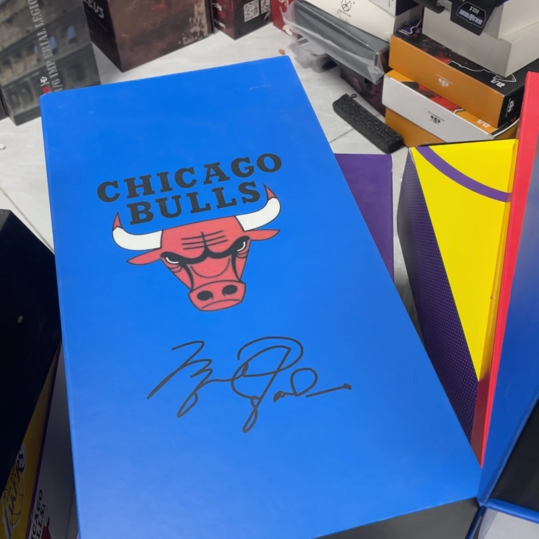 乔丹99兵人12村玩具