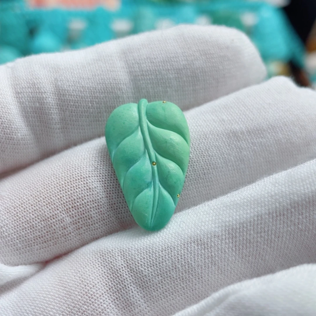 绿松石未镶嵌珠宝奇石