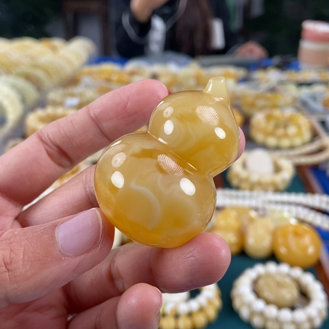 琥珀未镶嵌珠宝奇石24.22葫芦吊坠