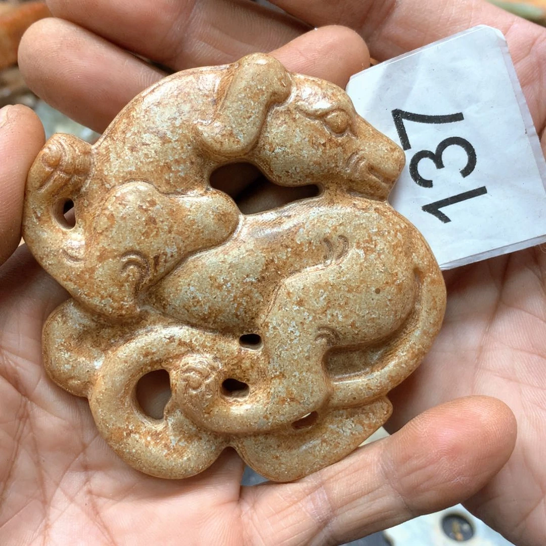 未镶嵌和田玉挂件