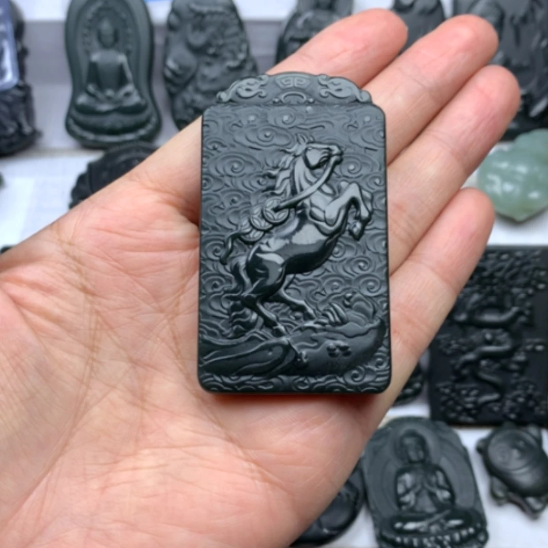 【闪购商品】颈饰未镶嵌和田玉双面雕刻