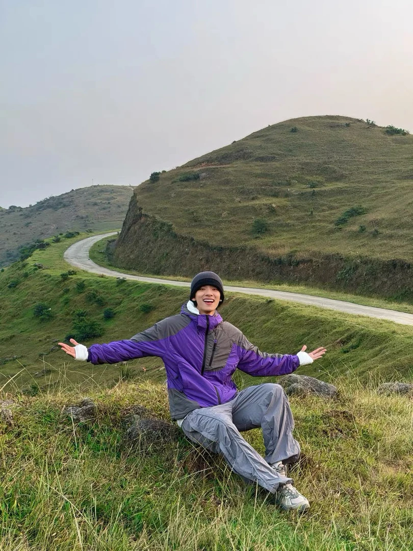 撞色解构】男女同款秋冬户外加厚防风保暖冲锋棉服外套