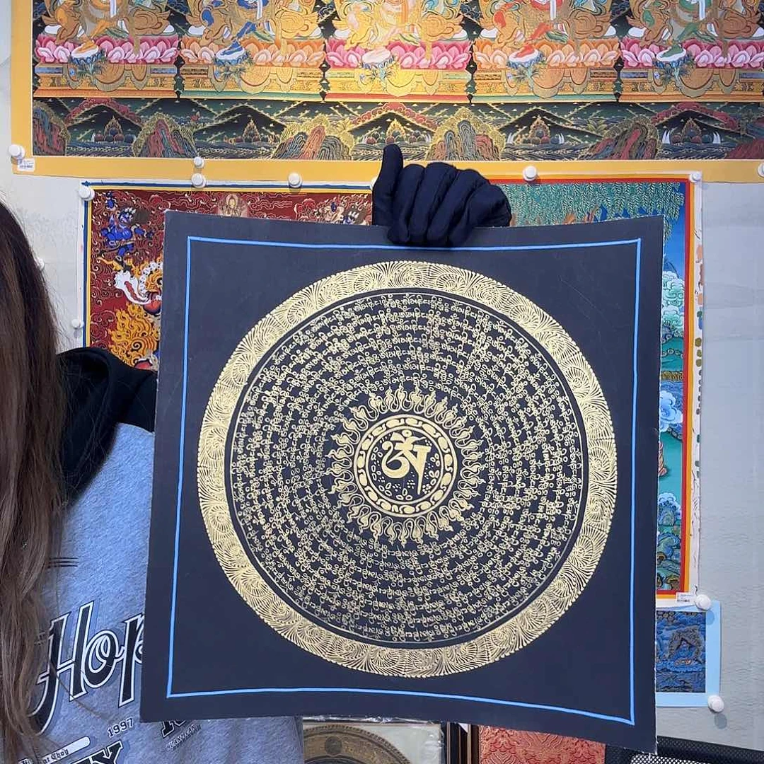 卷轴画纯手绘唐卡六字真言30厘米左右