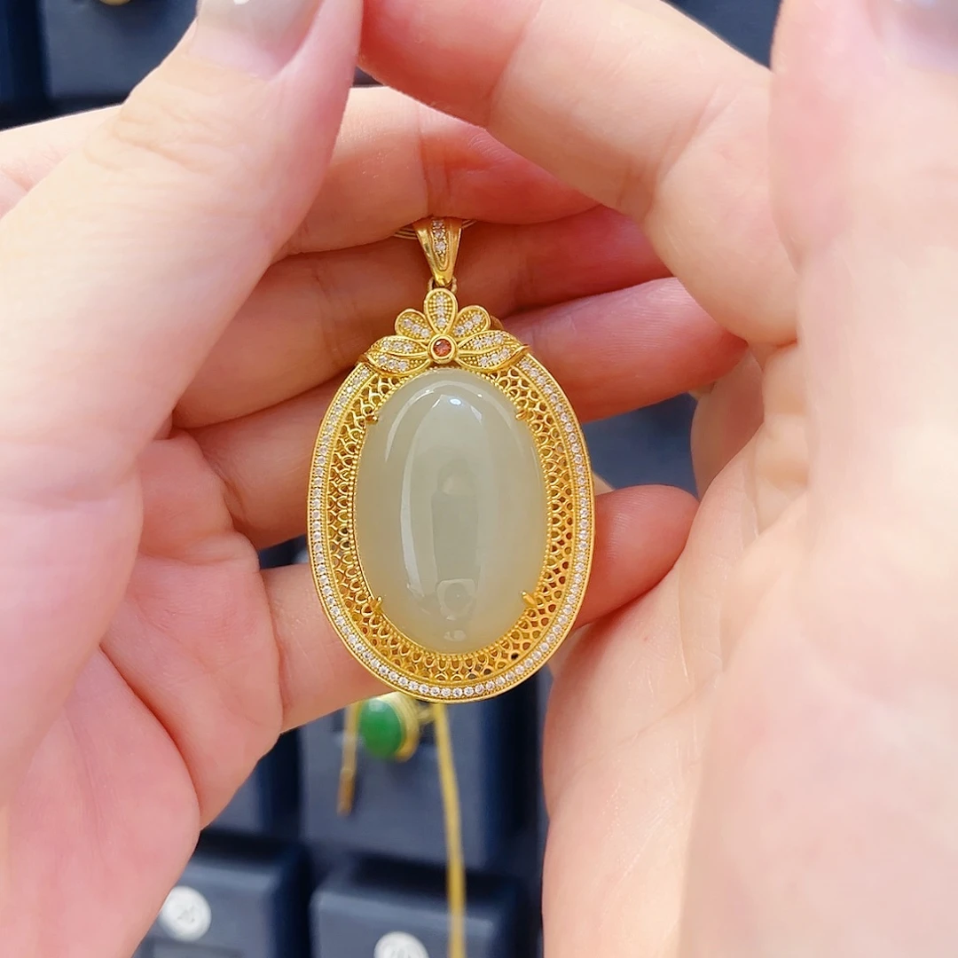 和田玉银S925镀金镶嵌颈饰