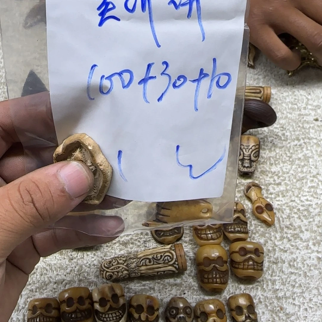 吴***棍泥塑藏区回流泥擦擦吴