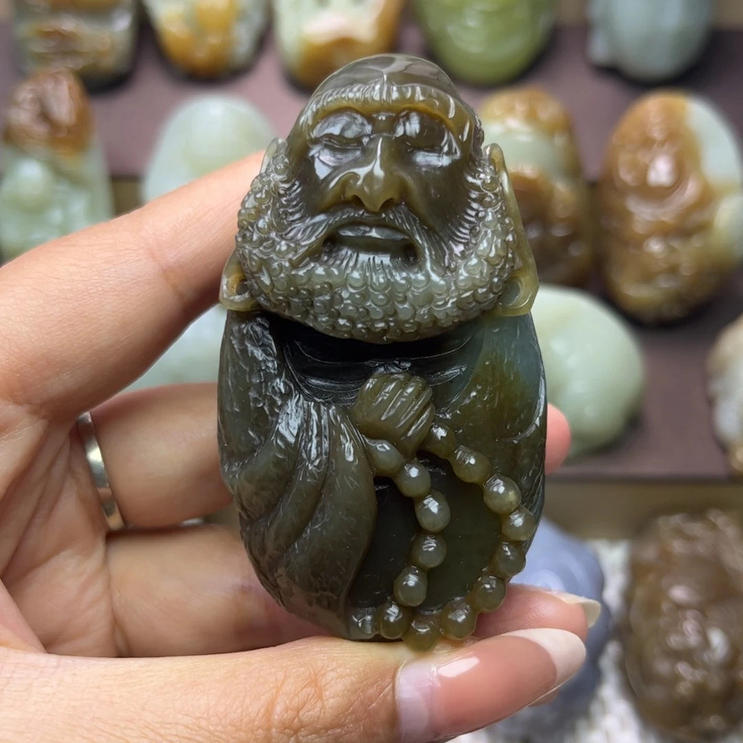 未镶嵌和田玉把件