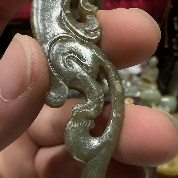 好***好和田玉未镶嵌颈饰