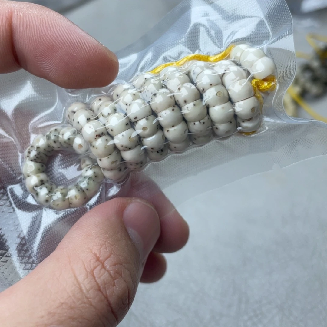 吊坠星月菩提6mm厚切大留白一朵果