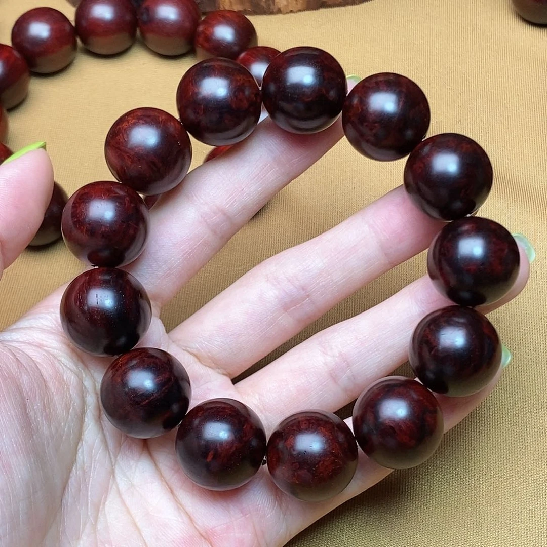 檀香紫檀（小叶紫檀）1.8 瘤疤