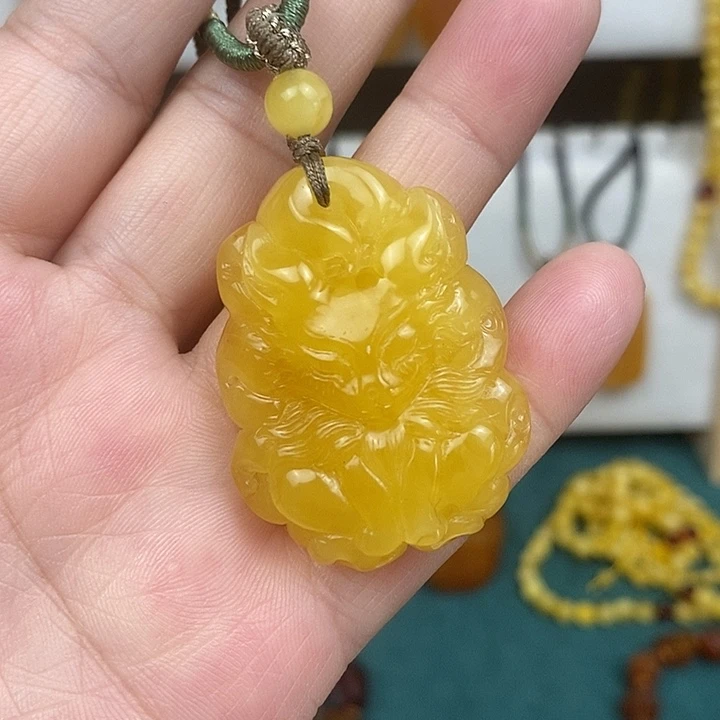 简***单蜜蜡未镶嵌珠宝奇石吊坠