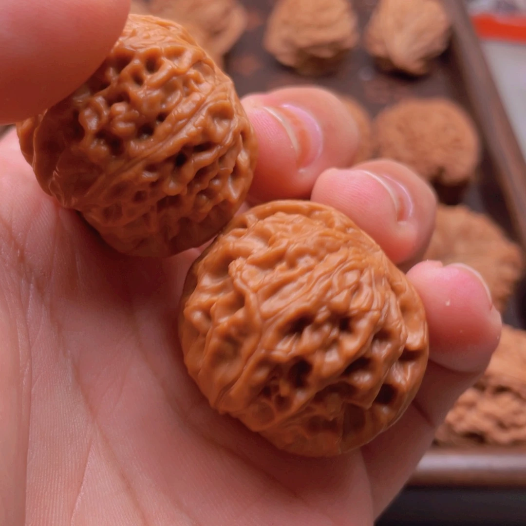 吊坠文玩核桃36龙眼