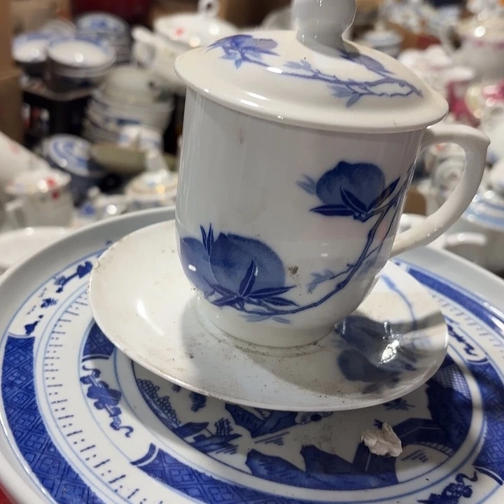 景德镇陶瓷艺术厂瓷