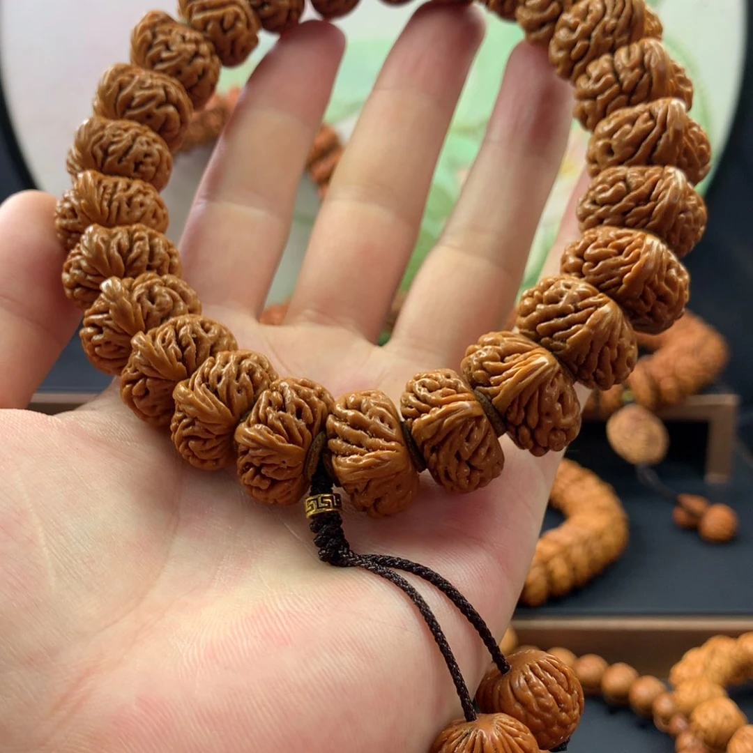 【闪购商品】桃核手串张*21刺龙手持