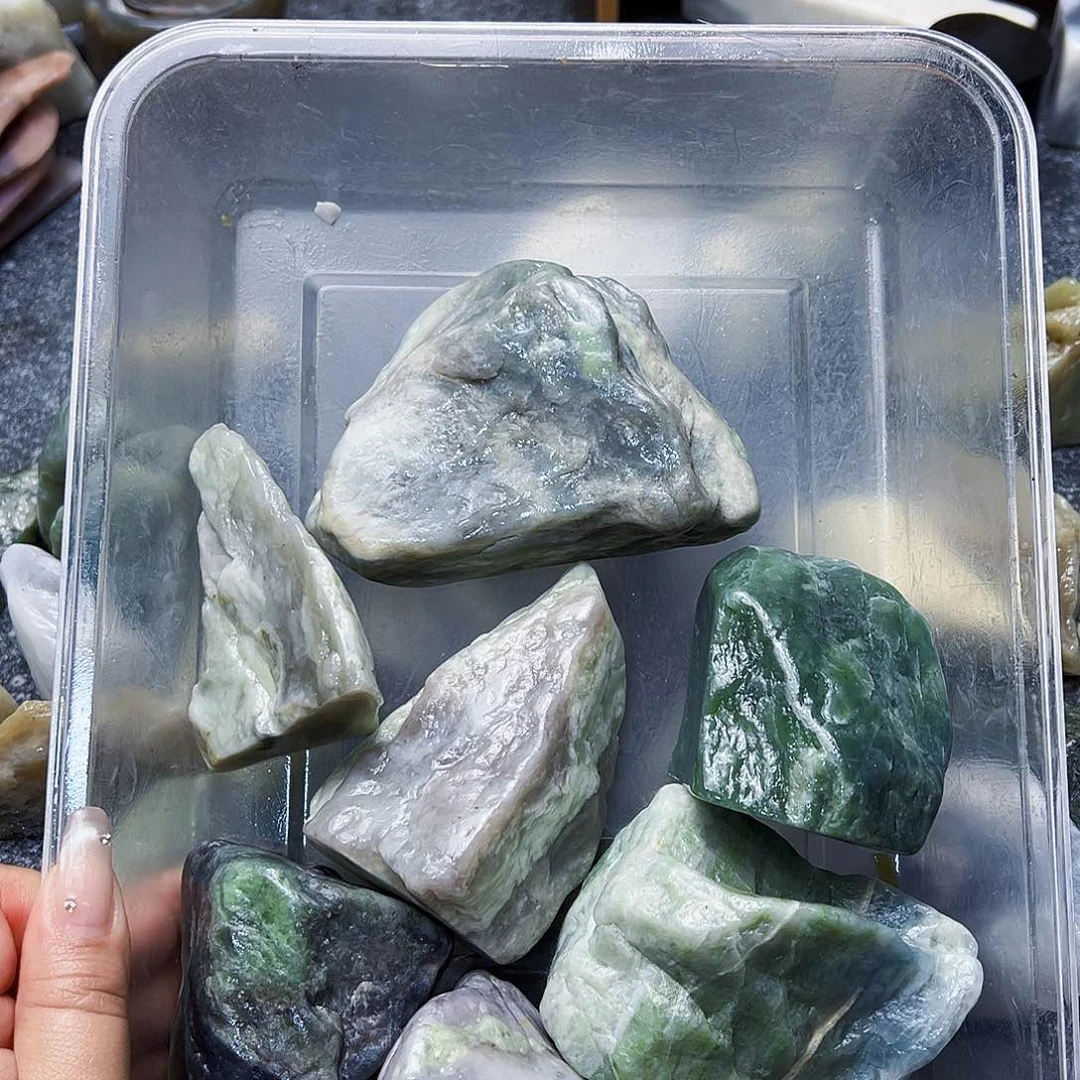 和田玉（糖玉）未镶嵌珠宝半成品