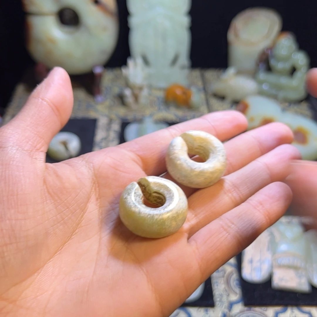 蚕***凫玉玉摆件决缺器形