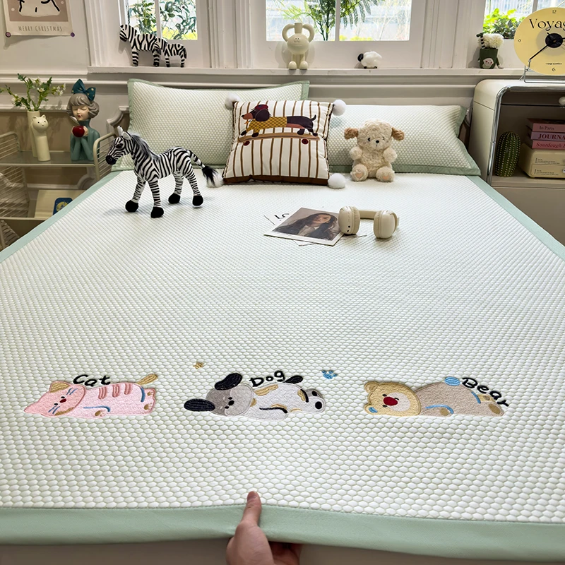 卡通夏季三件套华夫格冰豆豆凉席冰丝席床垫新款凉感空调席子软席