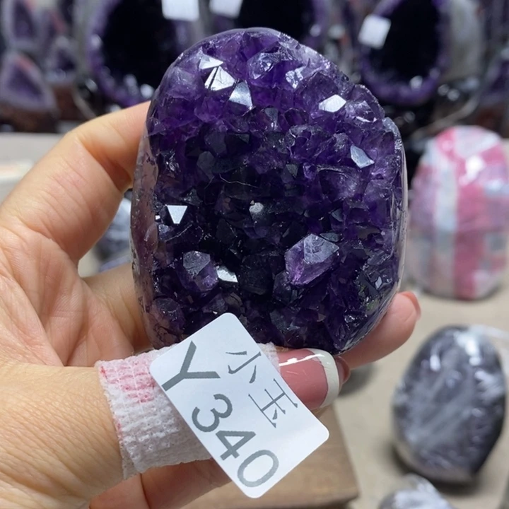 未镶嵌水晶大型摆件（非配饰）摆件