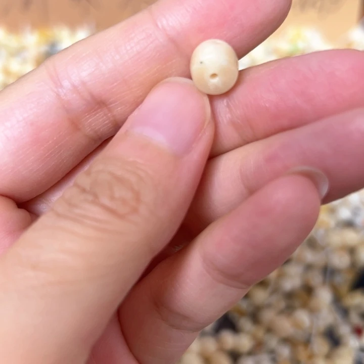 裸石蜜蜡未镶嵌8.1mm一个