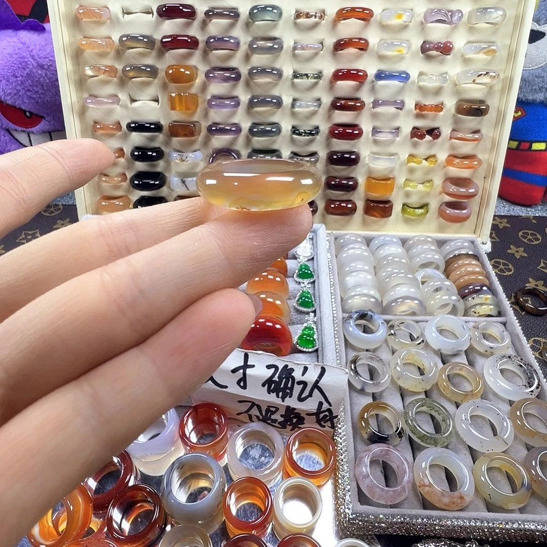 是****玛瑙/玉髓未镶嵌戒指B10不退换19.3港21