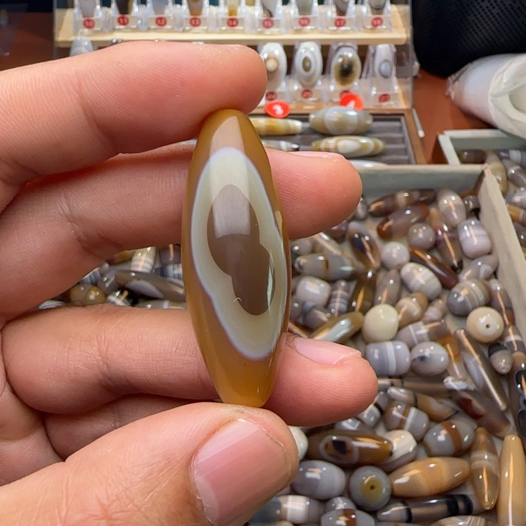 玛瑙/玉髓单珠未镶嵌风****。