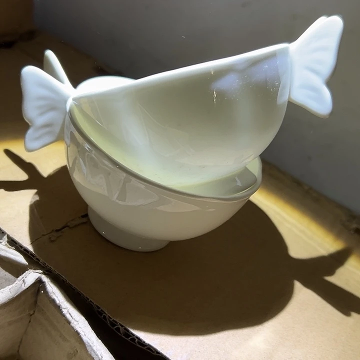 国营尾货骨瓷蝴蝶杯一对