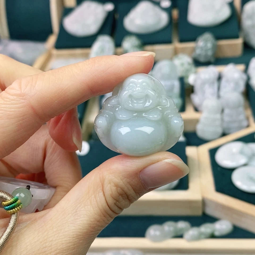 翡翠颈饰未镶嵌?****?佛公