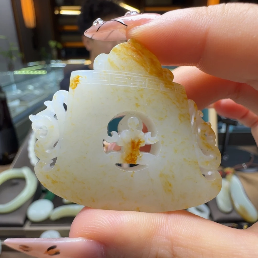 未镶嵌和田玉挂件