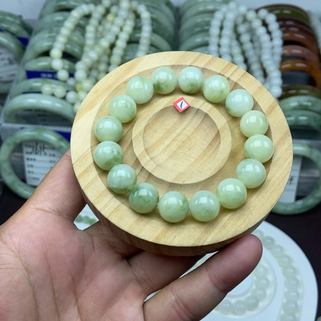 蛇纹石玉未镶嵌手链