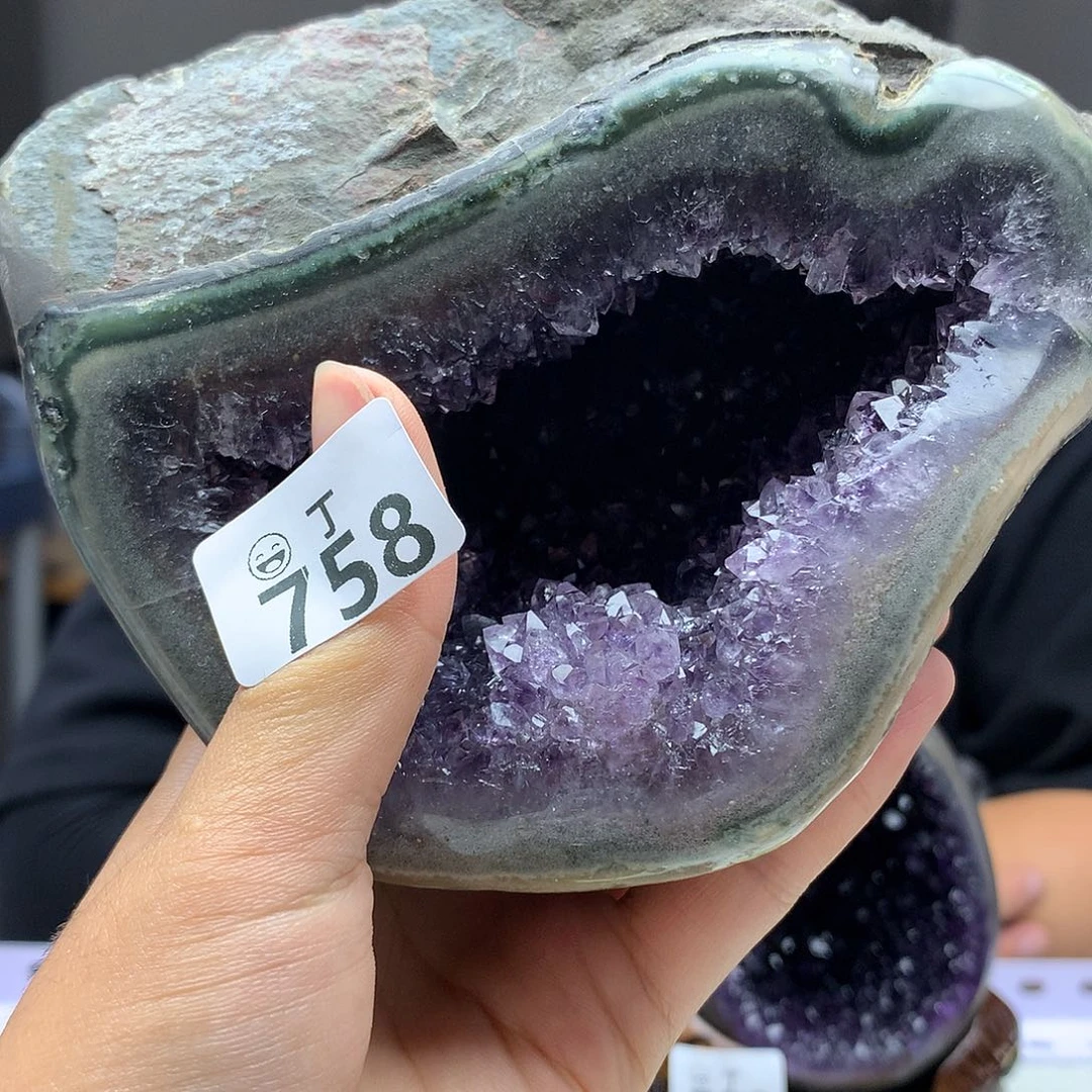 未镶嵌大型摆件（非配饰）水晶