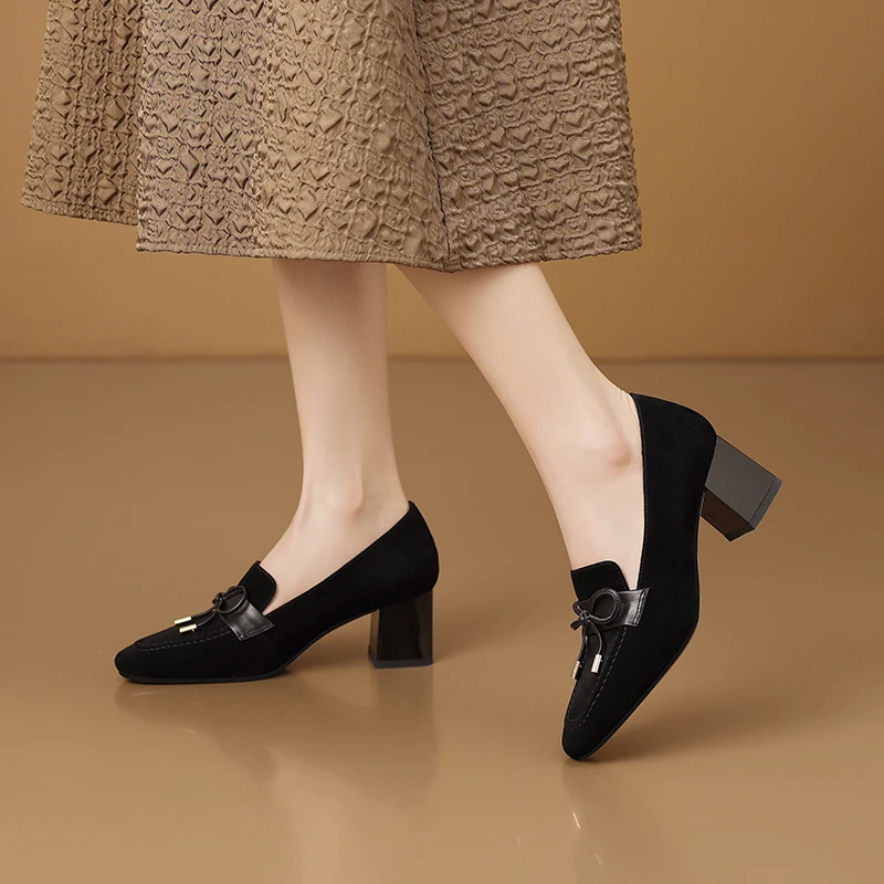 5.5cm方头复古女士鞋子新款百搭中跟单鞋羊反绒磨砂粗跟黑色皮鞋