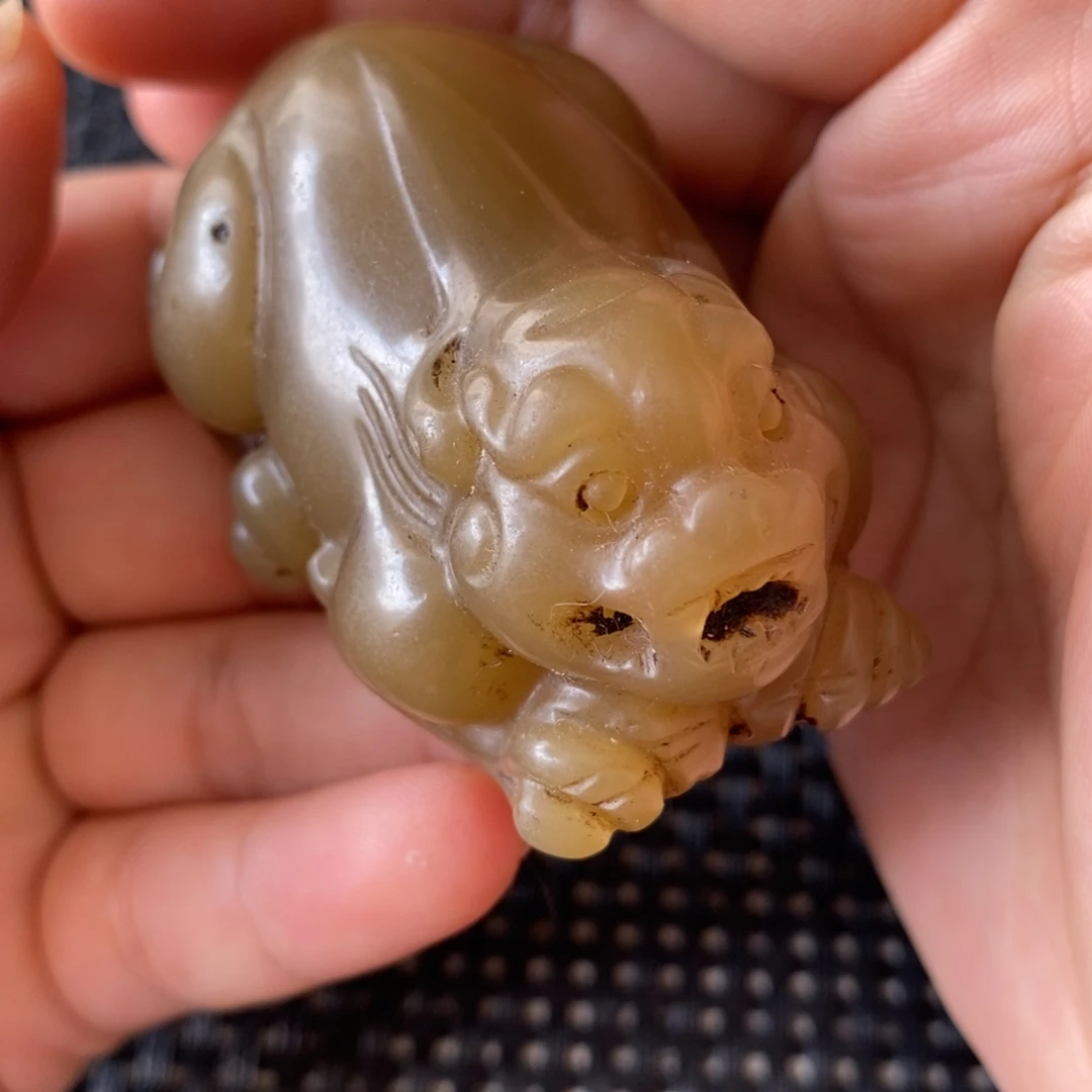 未镶嵌和田玉（糖玉）挂件