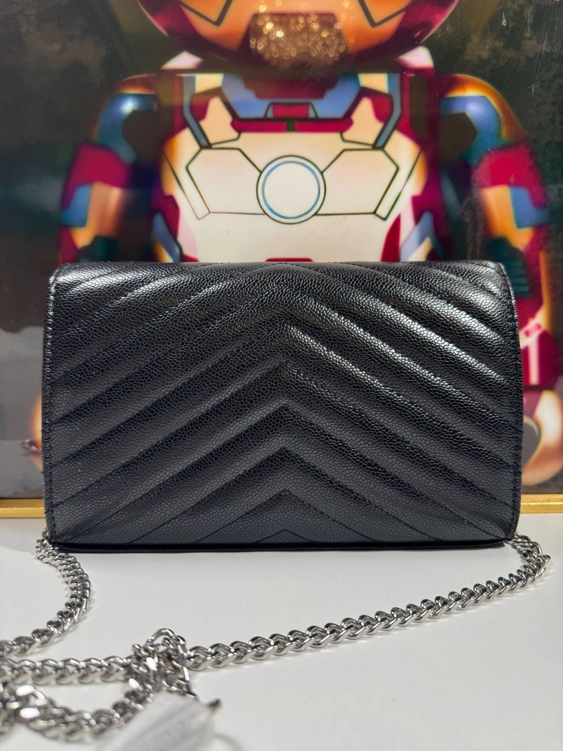 【A142】杨鱼子酱信封包22CM奢品女包