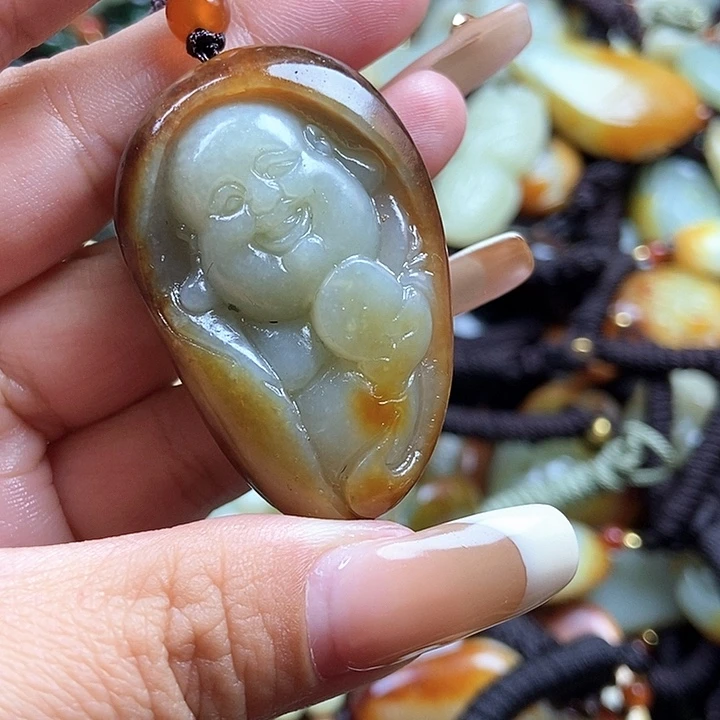 和田玉颈饰未镶嵌