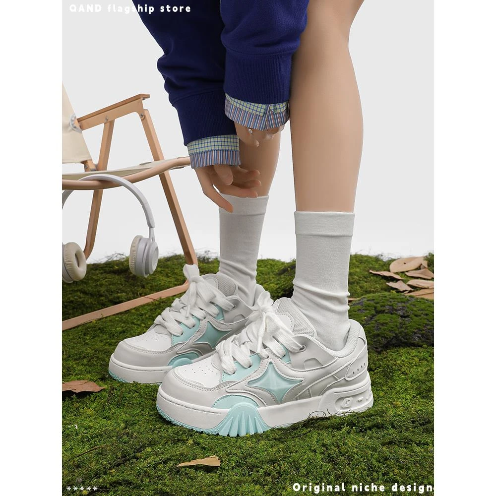 奇安达板鞋女款2025新款小众风百搭鞋子原创多巴胺学生软底休闲鞋